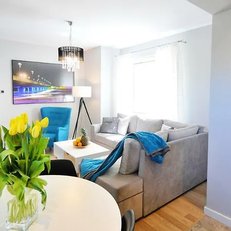 Luxury Marina Apartment *