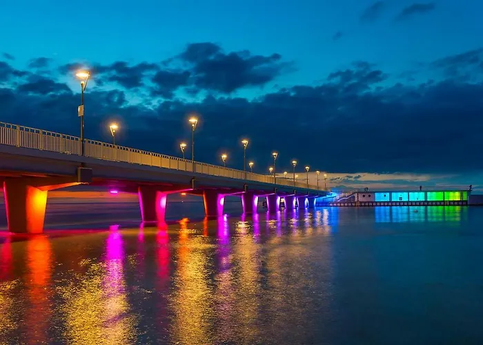 Luxury Marina Apartment