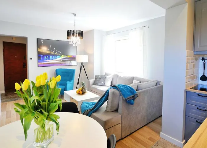 Luxury Marina דירה *